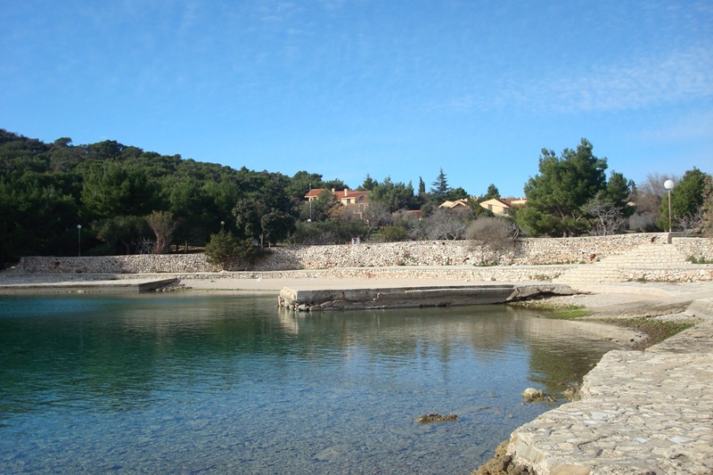 tisno murter, uvala rastovac tisno, smještaj tisno, tisno apartmani, tisno hrvatska