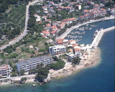 Igrane Croatia - Igrane Makarska - Igrane Hotels - Igrane apartments - Igrane accommodation - Igrane camping  Igrane travel agency Lotos Makarska Riviera 