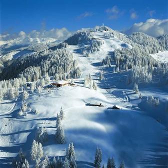 Skijanje Austrija Salzburger Sportwelt skijalište panorama