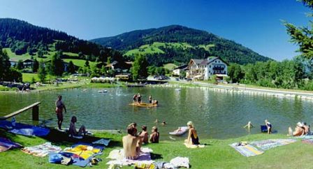 Skijanje Austrija Salzburger Sportwelt panorama jezero