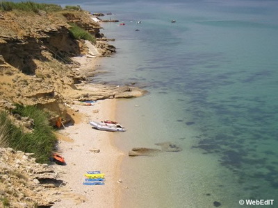 Pag hoteli Pag apartmani Pag sobe Pag smještaj Pag marina Pag turistička agencija Lotos zadarska rivijera 