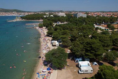 Vodice apartmani Vodice hoteli Vodice smještaj Vodice marina Vodice kampovi Vodice pansioni Vodice krstarenja Vodce turistička naselja Vodice wellness agencija Lotos Vodice najam plovila Vodice sobe 