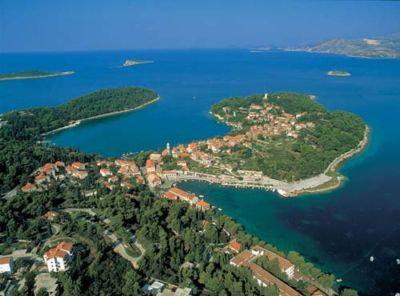 Chorvatsko Cavtat Dubrovnik apartmány pokoje ubytování hotely pronájem plavidel marina prístav dovolená CK Lotos