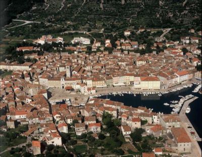 Cres Croatia - Island Cres - Cres hotels - Cres Hotel - Cres apartments - Cres accommodation - Cres camping - Cres Holidays resort - Cres Boat and Yacht Rental - Cres marina - Cres camping - Cres travel agency Lotos Kvarner Riviera 