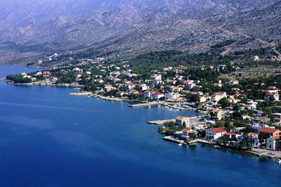 Starigrad-Paklenica apartmani Starigrad-Paklenica hoteli Starigrad-Paklenica pansioni Starigrad-Paklenica sobe Starigrad-Paklenica smještaj Starigrad-Paklenica turistička agencija Lotos zadarska rivijera 