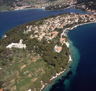 Chorvatsko Cavtat Dubrovnik apartmány pokoje ubytování hotely pronájem plavidel marina prístav dovolená CK Lotos