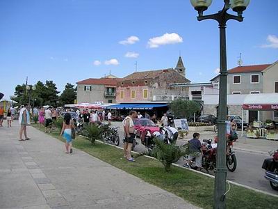 Chorvatsko Apartmány Sveti Filip i Jakov Hotely Sveti Filip i Jakov Pokoje Sveti Filip i Jakov Penziony Sveti Filip i Jakov Rekreacní strediska Sveti Filip i Jakov Soukromé ubytování Sveti Filip i Jakov Pronájem plavidel marina Sukosan dovolená CK Lotos