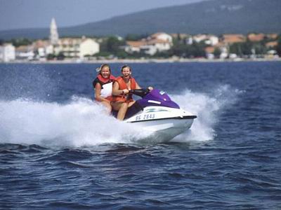 Pag hoteli Pag apartmani Pag sobe Pag smještaj Pag marina Pag turistička agencija Lotos zadarska rivijera 