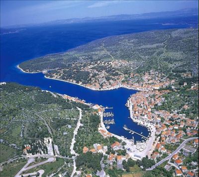 Milna Croatia Milna Island Brac hotels Milna Milna Brac Milna apartments Milna accommodation Milna travel agency Lotos Split Riviera 