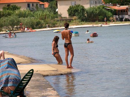 Mrljane apartmani Mrljane sobe Mrljane smještaj Mrljane zadarska rivijera turistička aencija Lotos 