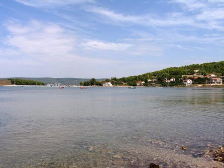 Mrljane apartmani Mrljane sobe Mrljane smještaj Mrljane zadarska rivijera turistička aencija Lotos 