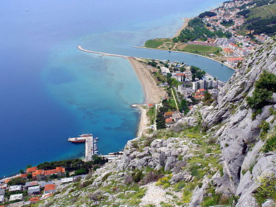 Omis Croatia Omis hotels Omis duce apartments Omis accommodation Omis Hotel Plaza Omis Omis rafting Omis Countryside Cottage Omis travel agency Lotos Split Riviera 