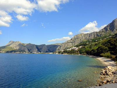 Omiš apartmani Omiš hoteli Omiš smještaj Omiš sobe Omiš ljetovanje Omiš turistička agencija Lotos 