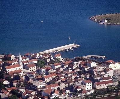 Chorvatsko Apartmány Pakostane Pokoje Pakostane Penziony Pakostane Soukromé ubytování Pakostane Pronájem plavidel Biograd dovolená CK Lotos