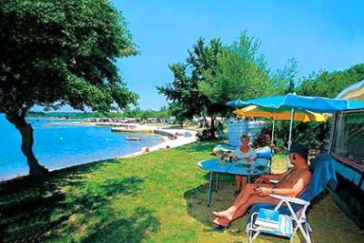 Poreč apartmani Poreč hoteli Poreč smještaj Poreč marina Poreč kampovi Poreč pansioni Poreč krstarenja Poreč turistička naselja Poreč wellness agencija Lotos Poreč najam plovila Poreč sobe 