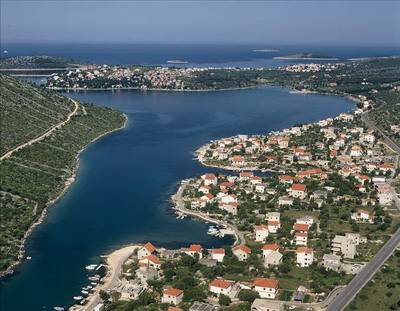 Rogoznica Croatia - Rogoznica hotels - apartments Rogoznica  - Marina Frapa Rogoznica - accommodation Rogoznica travel agency Lotos Sibenik Riviera 