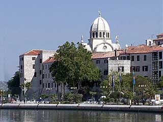 Apartmány Sibenik Hotely Sibenik Penziony Sibenik Rekreacní strediska Sibenik Soukromé ubytování Sibenik Pronájem plavidel marina Sibenik dovolená CK Lotos