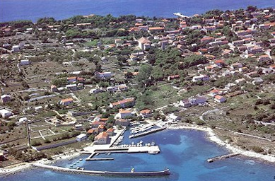 Chorvatsko Apartmány Silba Pokoje Silba Soukromé ubytování Silba Pronájem plavidel marina Zadar Bibinje dovolená CK Lotos