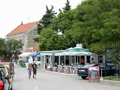 Turanj apartmani Turanj sobe Turanj smještaj Turanj  turistička agencija Lotos zadarska rivijera