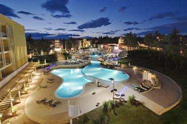 Umag Croatia - Hotels Umag - Hotel Umag - Garden Umag - Sol Umag hotel - Sol garden IstriaUmag - Hotel Umag Croatia - Hotel Istria Umag - Kristal Umag - Umag apartments- Umag 2009 - Umag 2010 - Polinesia Umag - Camping Umag - Umag Istria - Umag Holidays resort - Umag Boutique hotels - Umag Accommodation in the Lighthouse Savudrija Umag travel agency Lotos Umag Riviera 