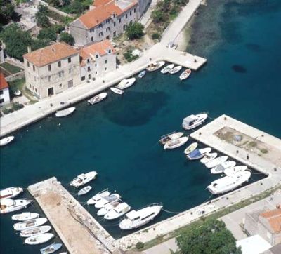 Zlarin Croatia - Island Zlarin - Hotelj Koralj - Zlarin accommodation - Zlarin apartments - Zlarin Rooms Zlarin travel agency Lotos Sibenik Riviera 