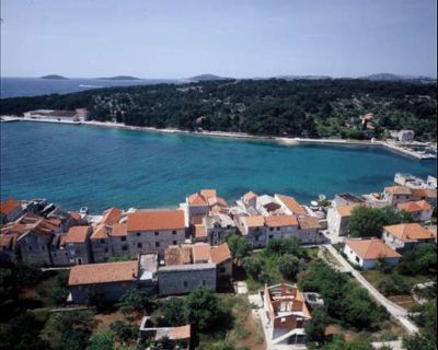 Zlarin Croatia - Island Zlarin - Hotelj Koralj - Zlarin accommodation - Zlarin apartments - Zlarin Rooms Zlarin travel agency Lotos Sibenik Riviera 