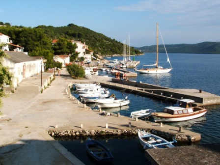 Zverinac apartmani Zverinac sobe zverinac pansioni zverinac turistička agencija Lotos zadarska rivijera 