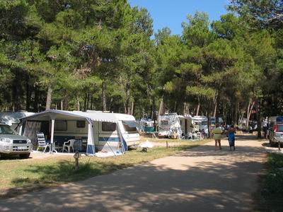 Holiday  Village Zaton Croatia  -Zaton Holiday Village Croatia - Holiday Village Zaton apartments - Holiday Village Zaton accommodation - Holiday Village Zaton Camping travel agency Lotos Zadar Riviera 