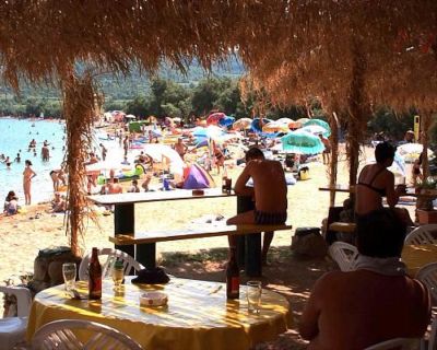 Novalja apartmani Novalja hoteli Novalja Pag smještaj Novalja sobe Novalja pansioni Novalja plaža Zrće Novalja turistička agencija Lotos otok Pag