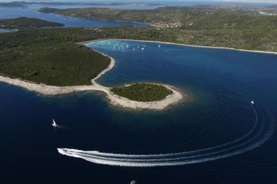  Božava - Dugi otok Božava - Zadar Božava - hoteli Božava - Božava apartmani - hotel Bozava  - hotel Lavanda Božava - Hotel Agava Božava - Hotel Maxim Božava - Božava smještaj Božava agencija Lotos Božava Zadar Rivijera 