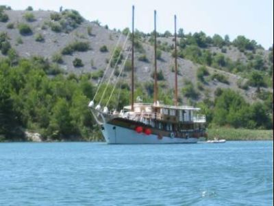 Skradin apartmani Skradin hoteli Skradin pansioni Skradin sobe Skradin smještaj Skradin NP krka turistička agencija Lotos zadarska rivijera 