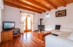 apartments Croatia  Mandorla cottage 01