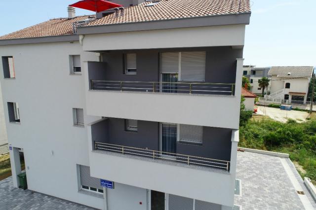 apartments Croatia Omega