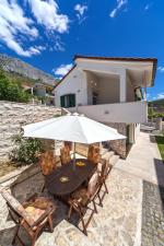 apartments Croatia  VILLA ZIVANA cottage 01