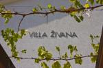 apartments Croatia  VILLA ZIVANA cottage 01