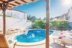 apartmani Hrvatska  VILLA CVITA vila 01