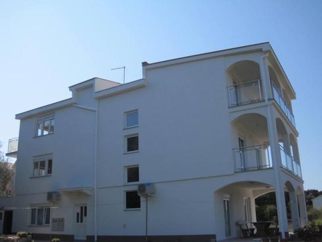 apartments Croatia Cato