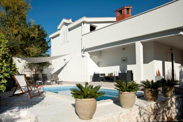 apartments Croatia Villa DORIS